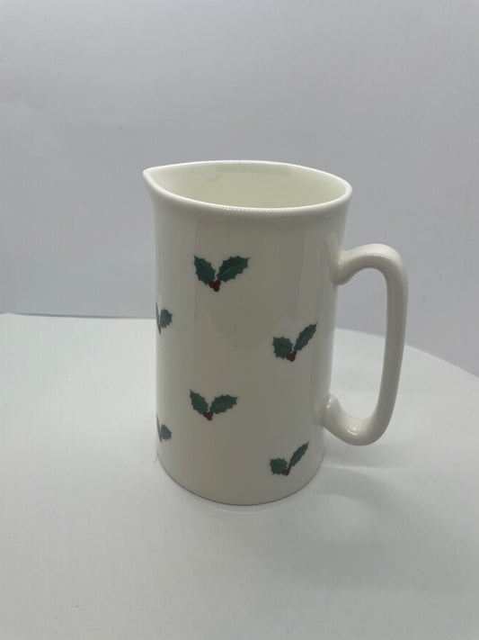 Sophie Allport Medium (500ml) Christmas Jug- Holly & Berry Design. Ideal gift